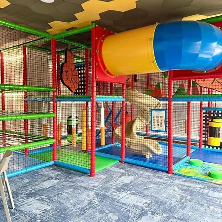 Al-dom Summer 4 Appartement *